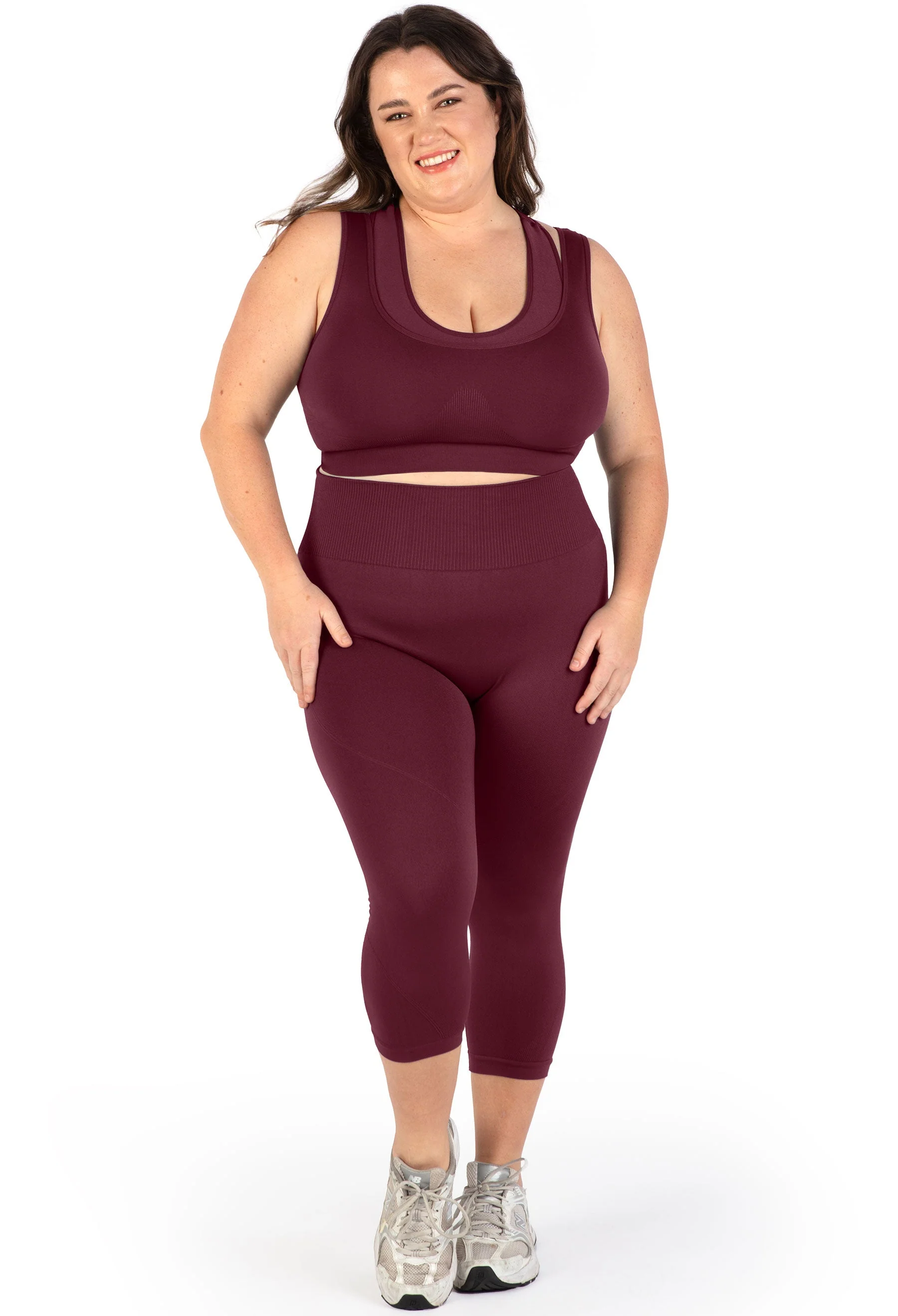 Plus Size Seamless High Waist 3/4 Capri Leggings - Image 2