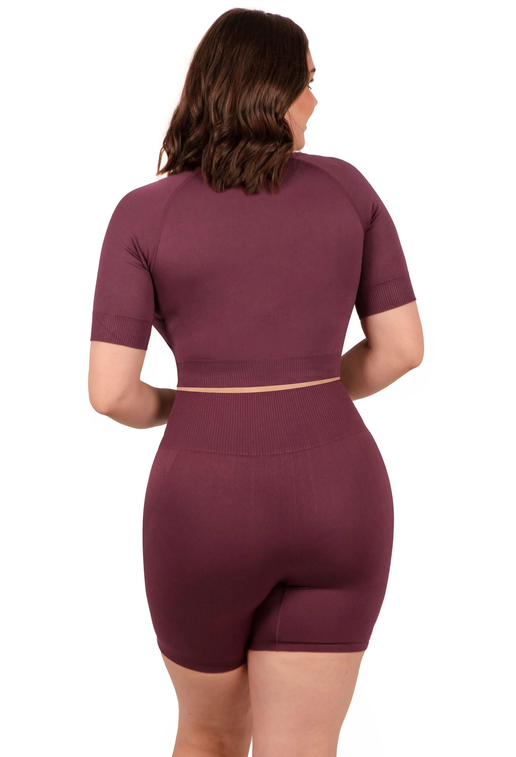 Plus Size Seamless High Waist Midi Biker Shorts - Image 10