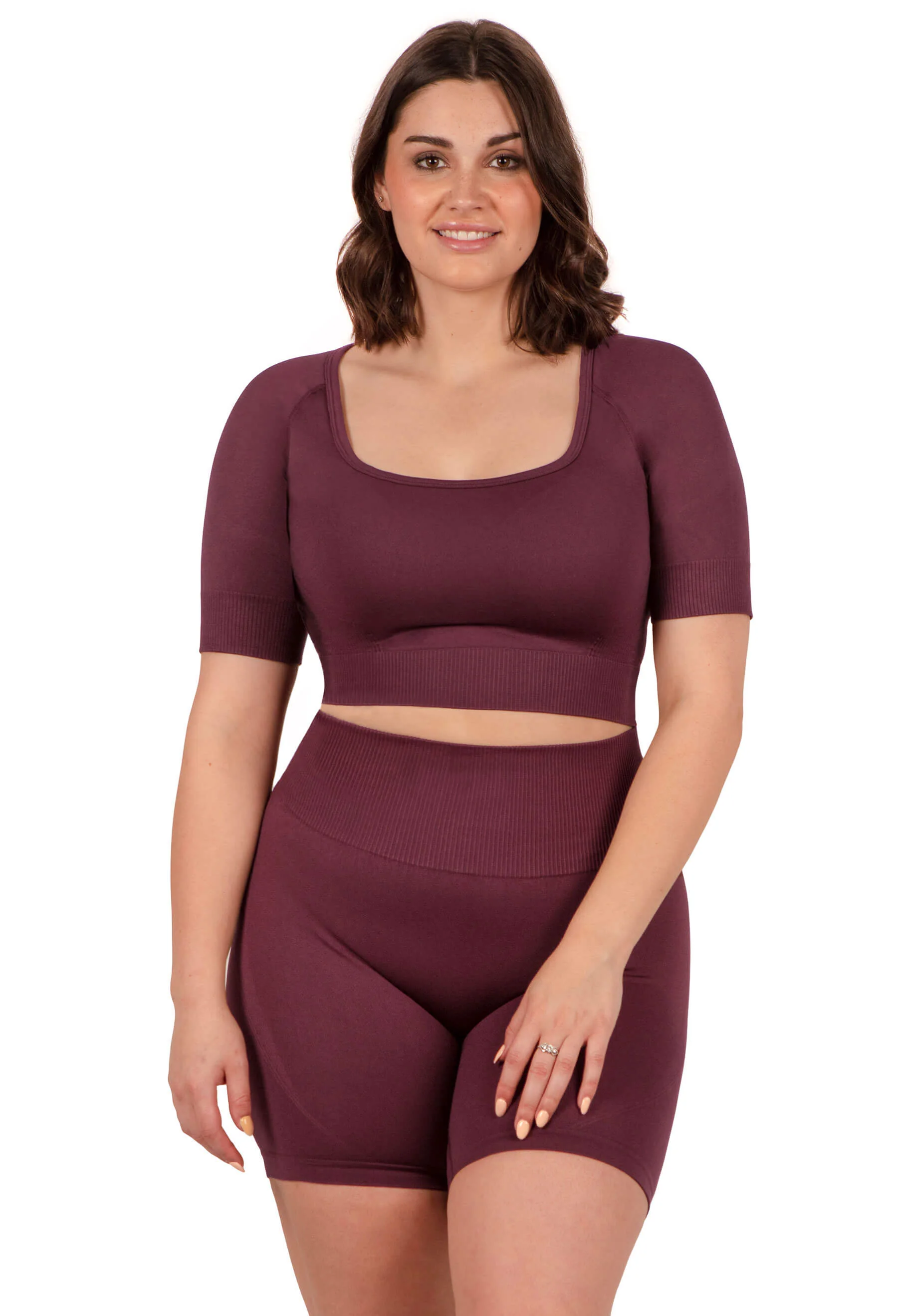 Plus Size Seamless High Waist Midi Biker Shorts - Image 8
