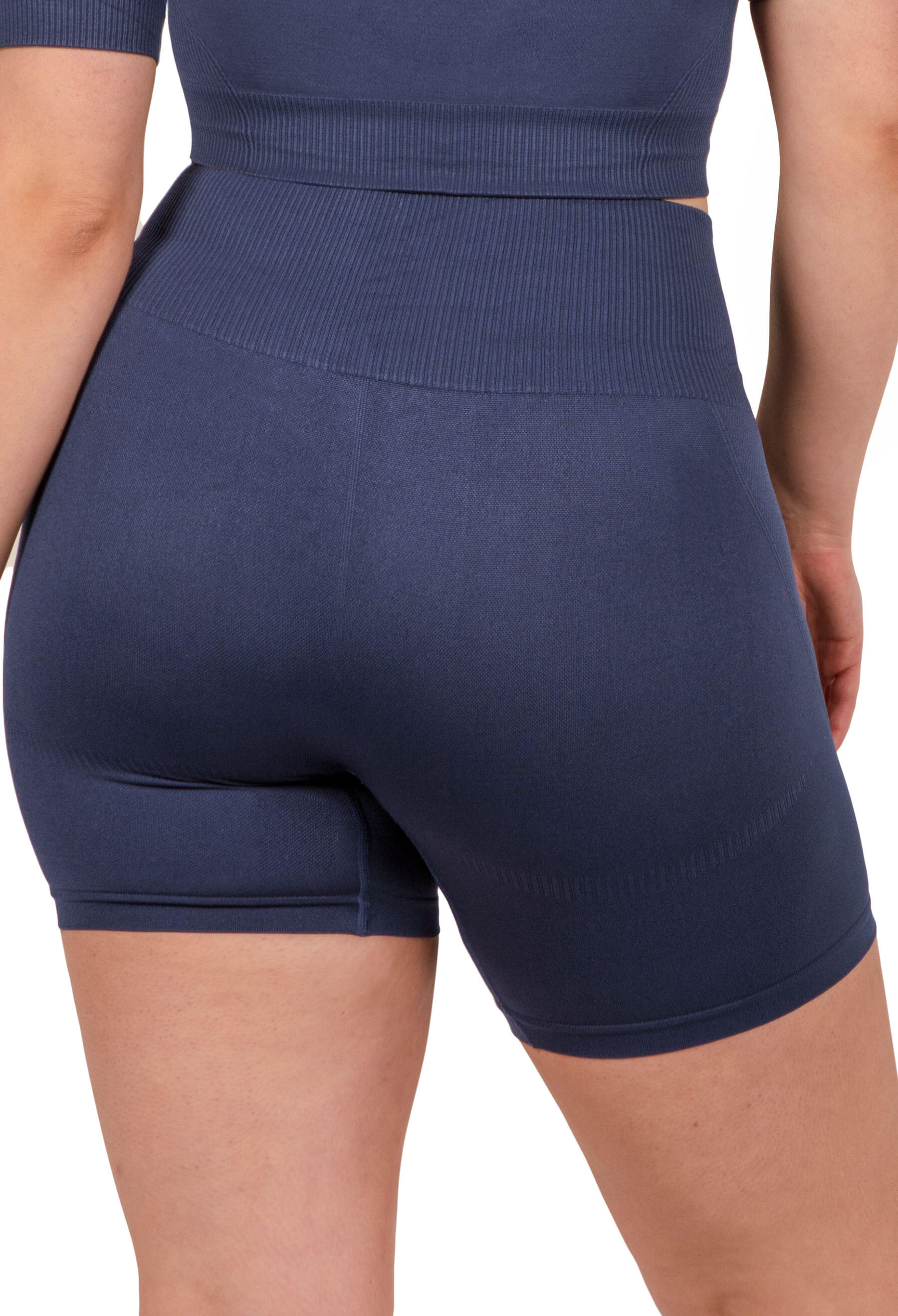 Seamless High Waist Midi Biker Shorts - Image 5