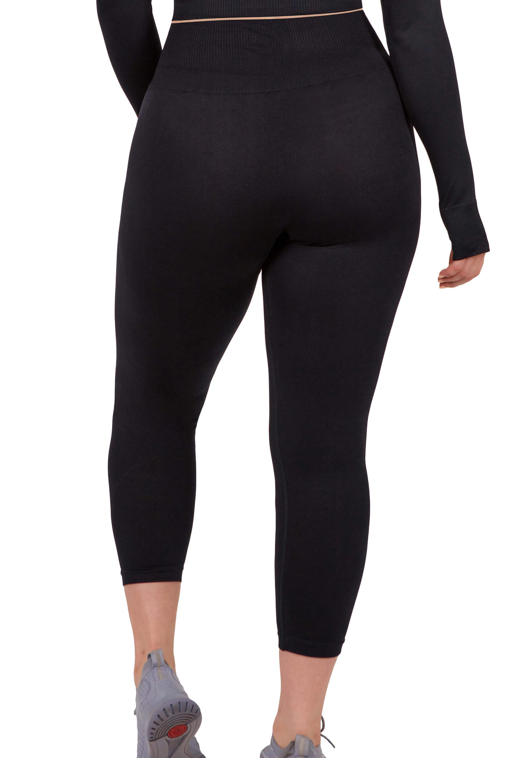Seamless High Waist 3/4 Capri Leggings - 2 Pack - Image 4
