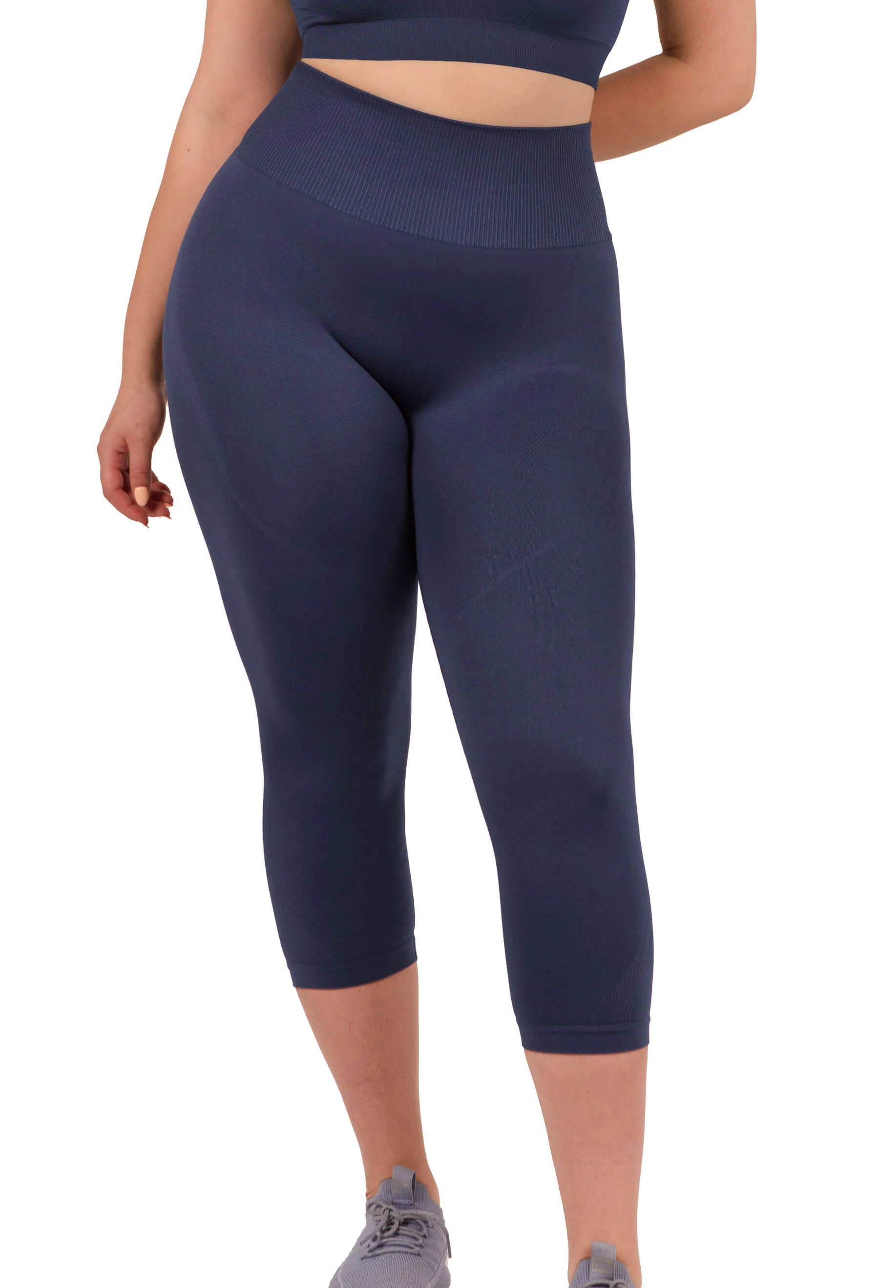 Seamless High Waist 3/4 Capri Leggings - 2 Pack - Image 8